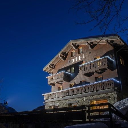 Hotel Rascard Valtournenche Eksteriør billede