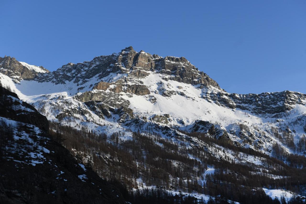 Hotel Rascard Valtournenche Eksteriør billede